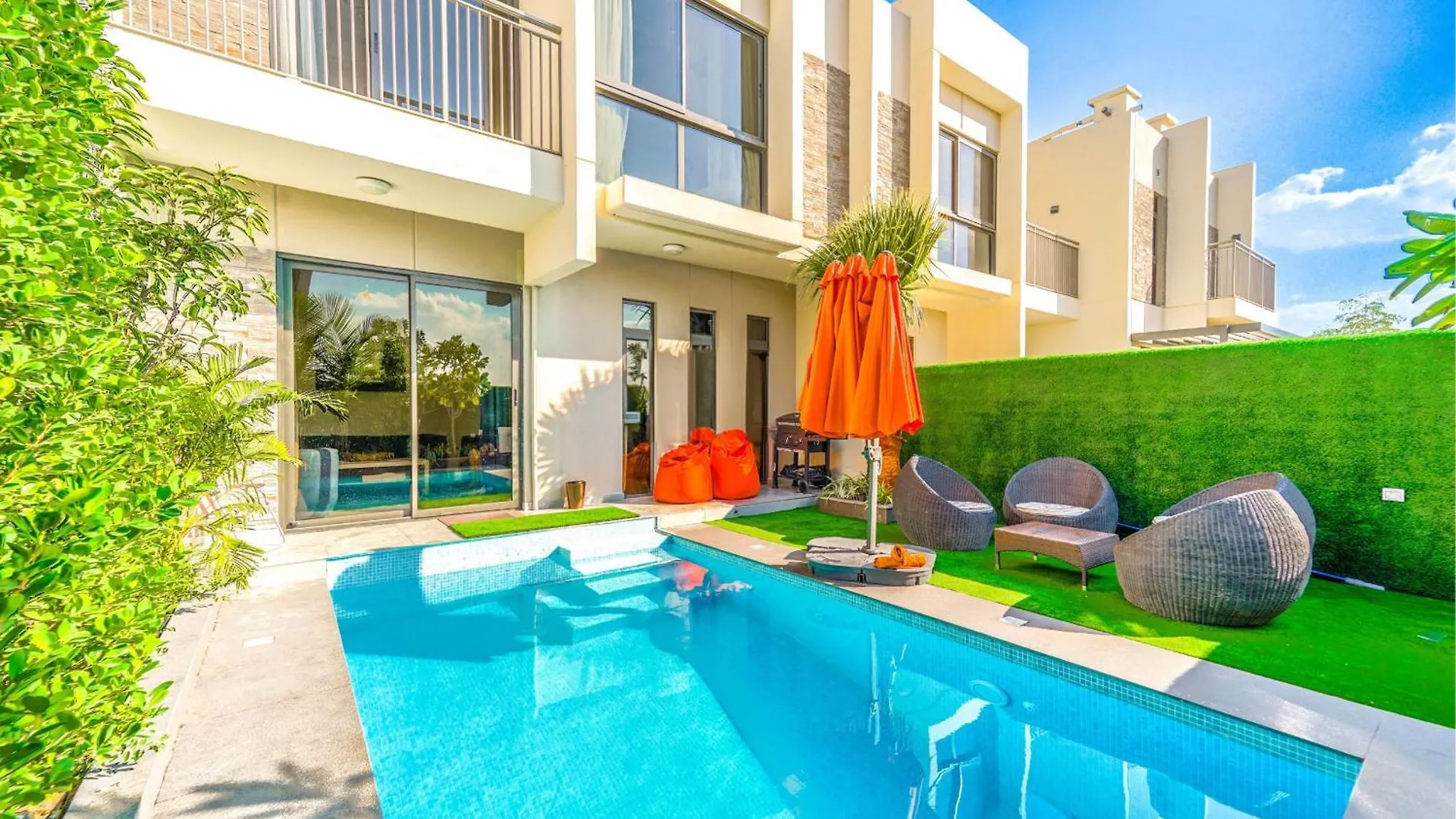 Dubai Private Pool Villa Damac Hills 2 Deleguest 0*,